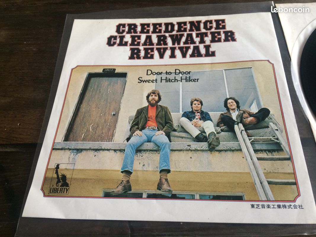 Creedence Clearwater Revival Sweet Hitch Hiker 45t Japon (image 3)