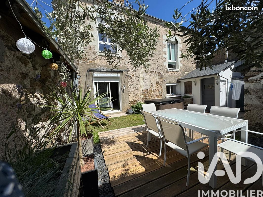 Maison 5 pièces 125 m² · à Denée · 125 m² · 279 000 €
