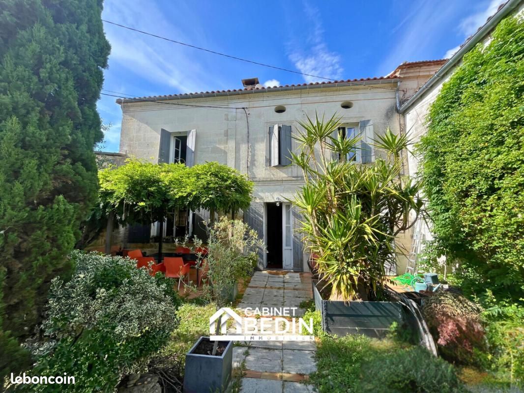 Maison 7 pièces 138 m² · à Fronsac · 138 m² · 243 000 €