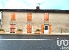 Immeuble 215 m² · à Chélan · 215 m² · 133 000 €