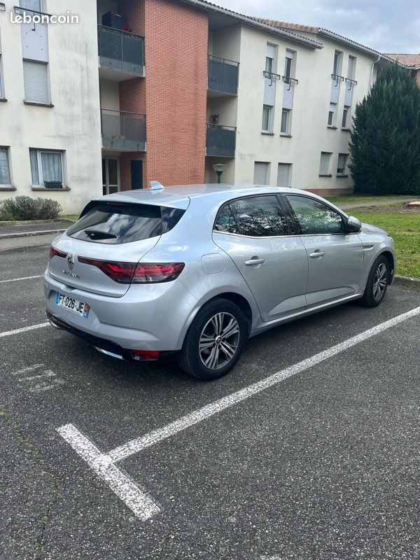 Renault Mégane 4 Phase 2 – Finition Intens – Boîte EDC 7 (image 2)