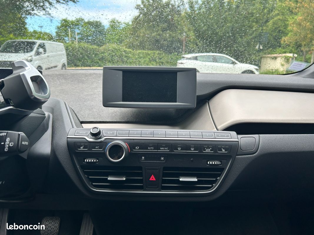 B.M.W. I3 Atelier/ Suivi BMW/ 110Km d'autonomie (image 17)