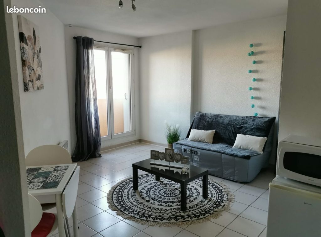 Appartement 1 pièce 21 m² · à Nîmes · 21 m² · 438 €/mois