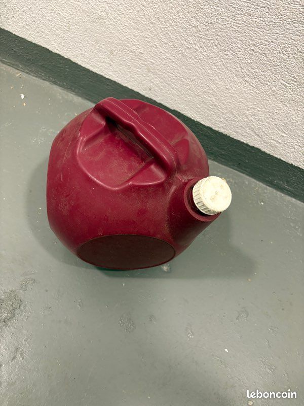 Jerrican 10 litres (image 1)