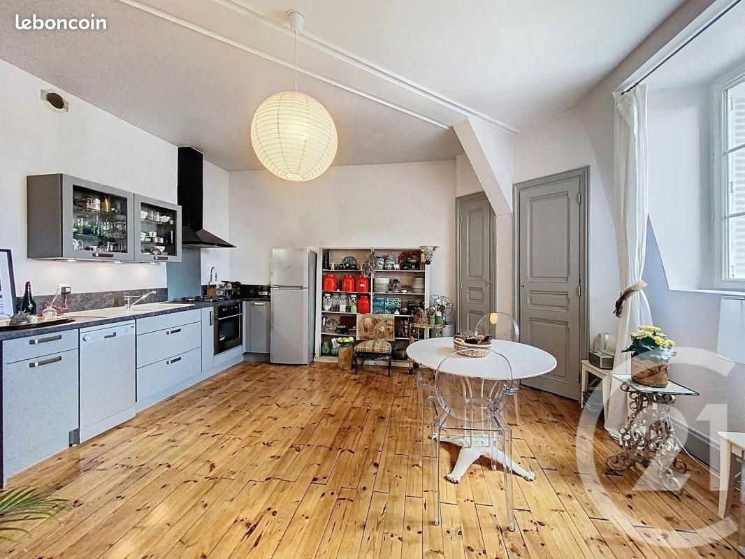 Appartement 3 pièces 103 m² · à Le Puy-en-Velay · 103 m² · 224 900 €