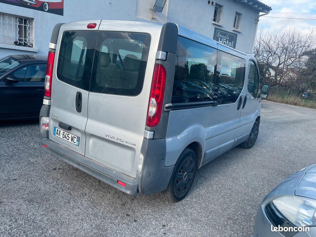 OPEL Vivaro Combi 2.0 CDTI90 M1 Pack Clim 9 PLACES (image 4)