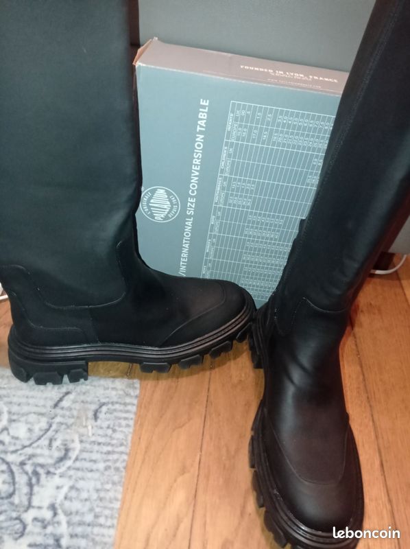 Bottes hautes Vanessa wu (image 1)