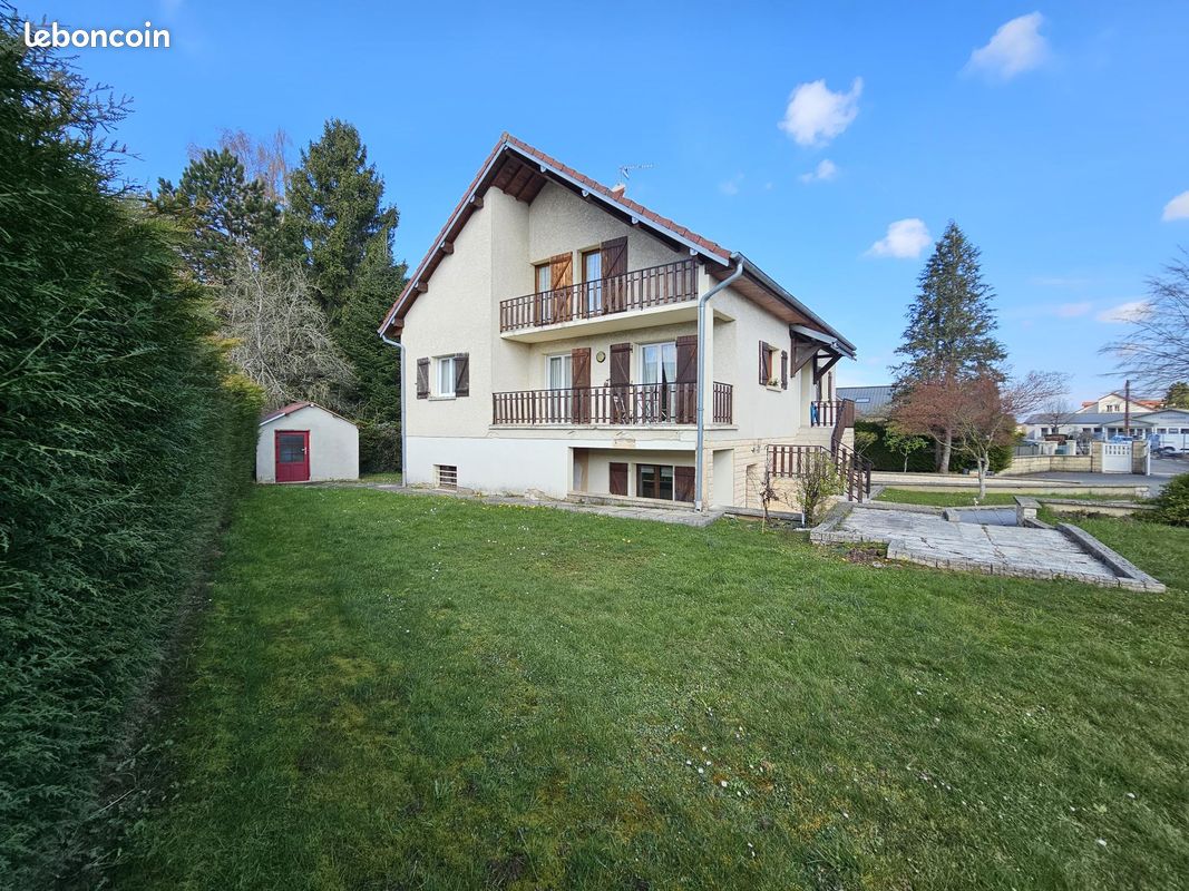 Maison 5 pièces 244 m² · à Valdahon · 244 m² · 424 000 €