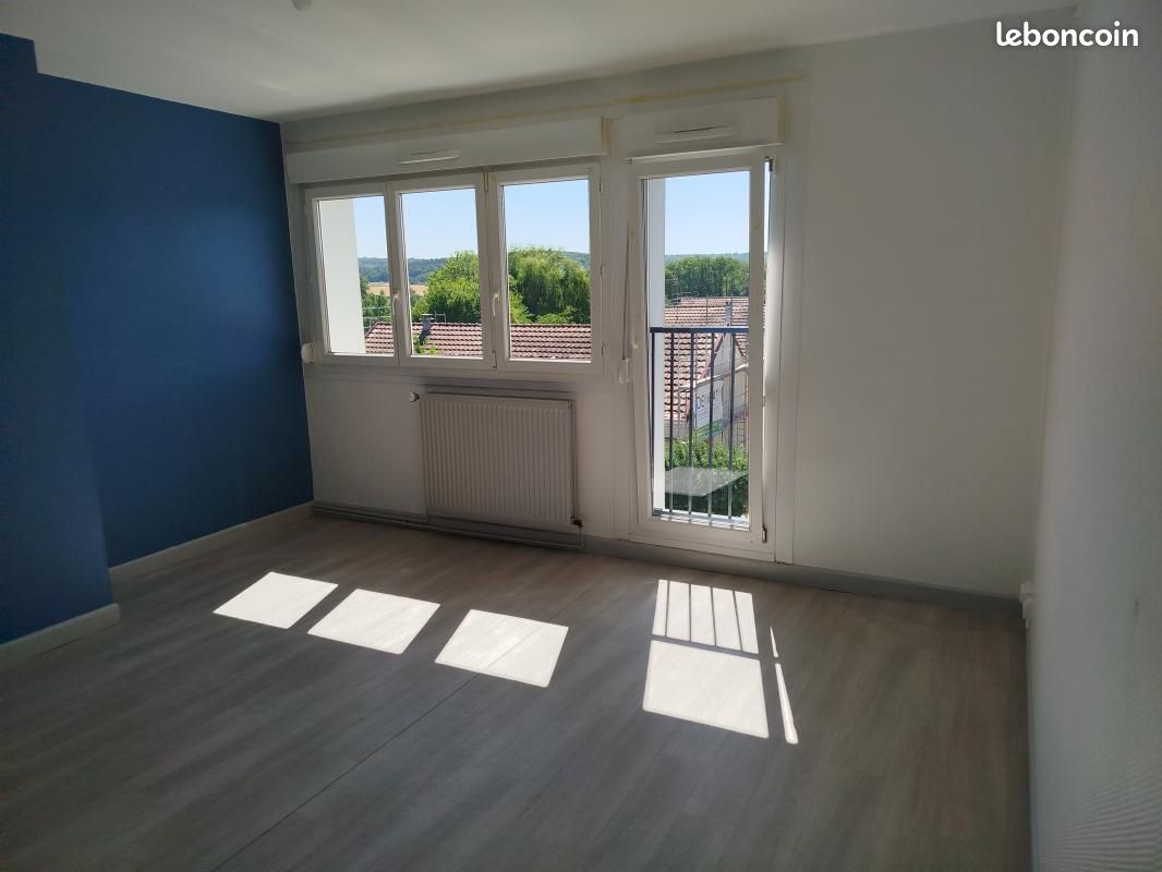 Appartement 3 pièces 50 m² · à Mirecourt · 50 m² · 356 €