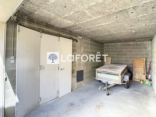 https://img.leboncoin.fr/api/v1/lbcpb1/images/69/7a/bd/697abdd6f52ec2b5a56c2a92633dbdc6e11bd63d.jpg?rule=ad-image