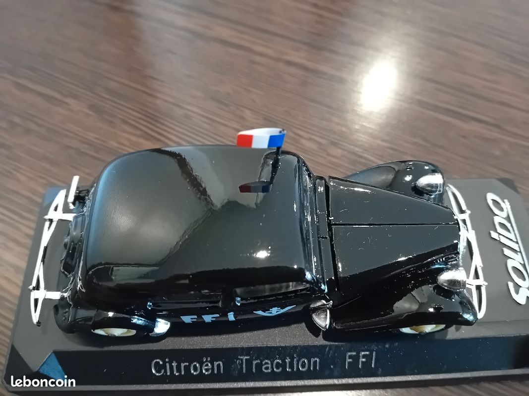 Véhicule militaire solido Citroën traction (image 7)