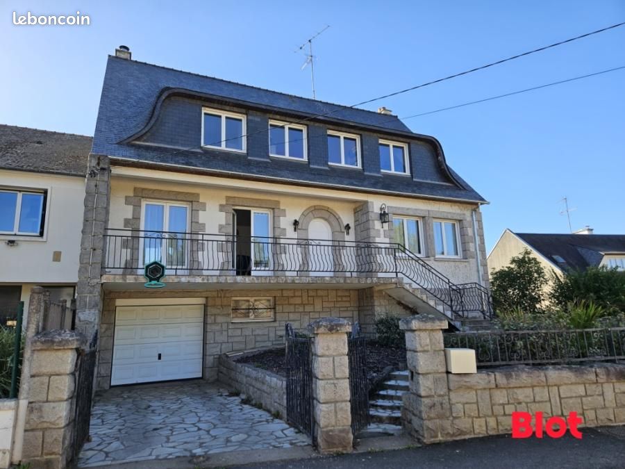 Maison 8 pièces 180 m² · à Fougères · 180 m² · 367 500 €