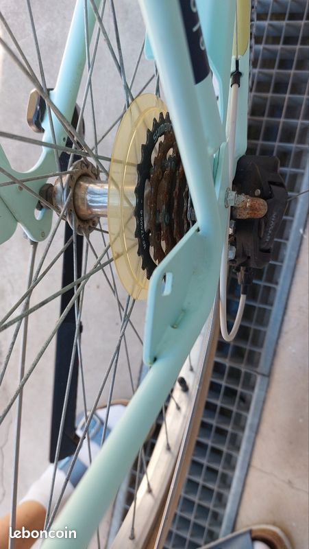 Vélo de ville B'Twin Elops 500 28" 18 vitesses (image 17)