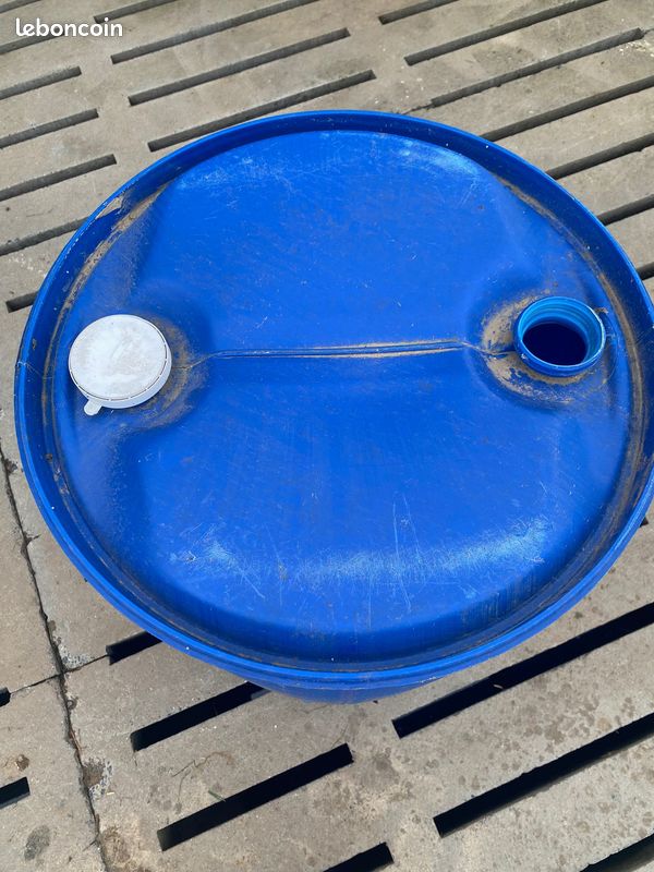 Fût 200l (image 2)