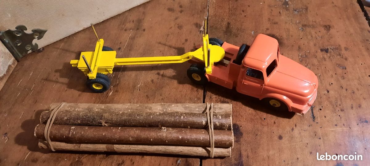 DINKY SUPERTOYS 36A Tracteur Willème Fardier - Modélisme