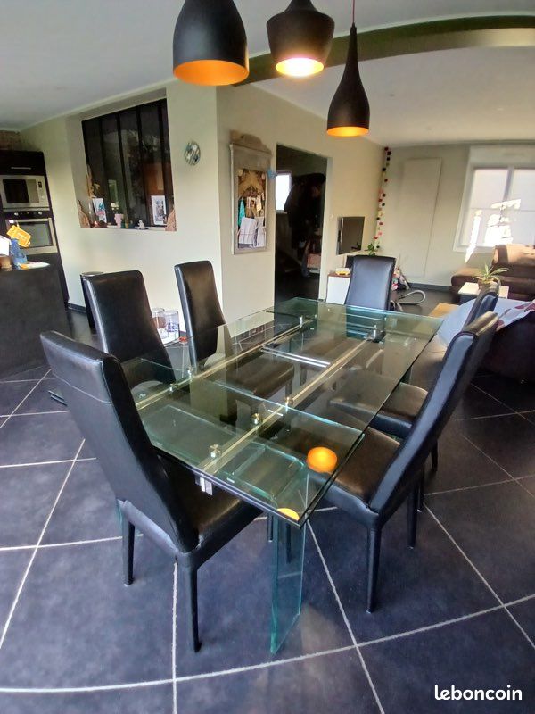 Table verre ,chaises (image 1)