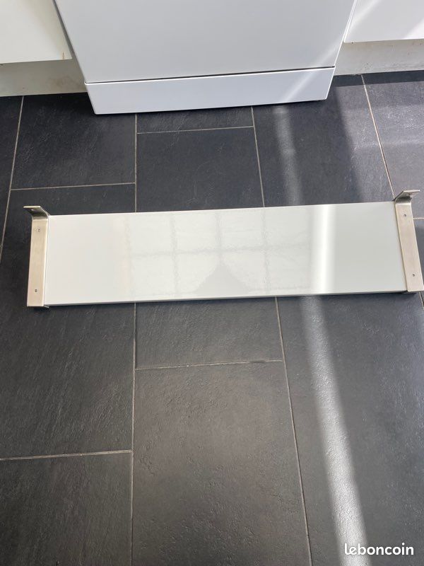 Étagère IKEA Ekby Tony (image 1)