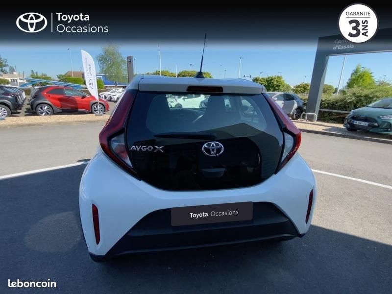 Toyota Aygo X 1.0 VVT-i 72ch Active Business MY23 (image 24)