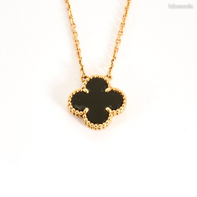 Vintage Alhambra Bijoux Trefle A Feuilles Van Cleef Collier Trèfle