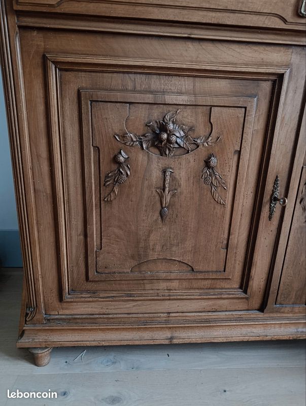 Buffet style Art nouveau en bois clair (image 4)