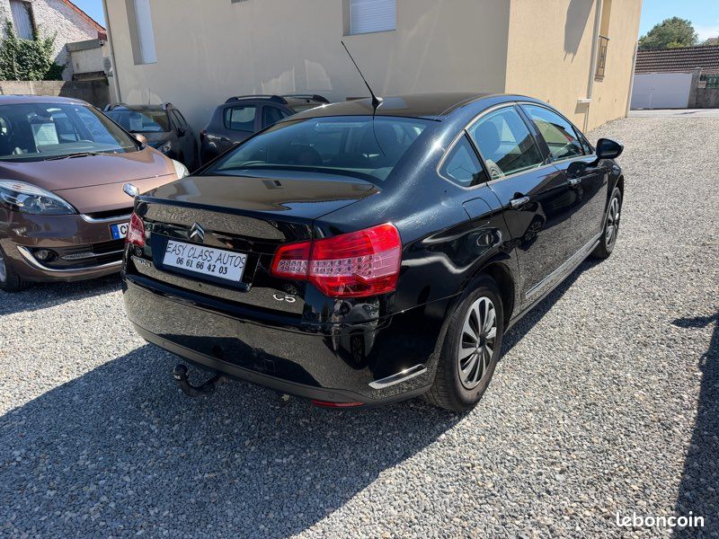 Citroën C5 2.0 HDI 140ch ATTELAGE/RADAR AR/CLIM AUTO (image 2)