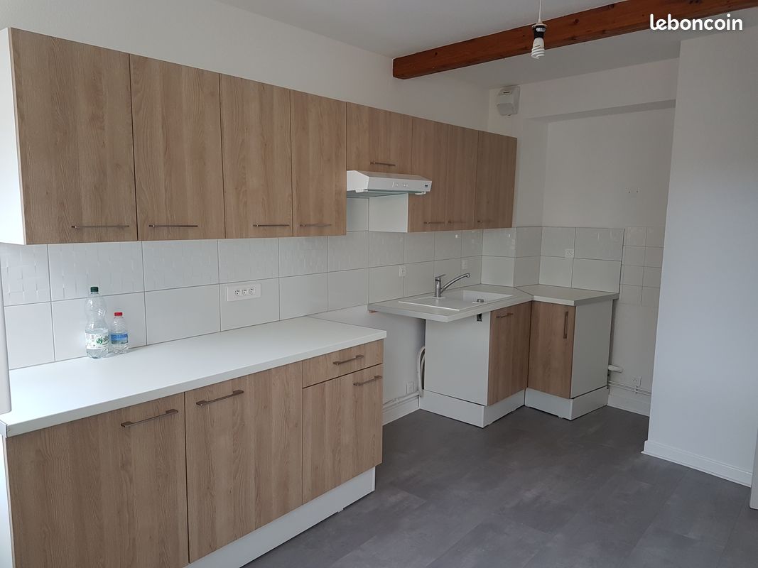 Appartement 2 pièces 65 m² · à Roanne · 65 m² · 535 €