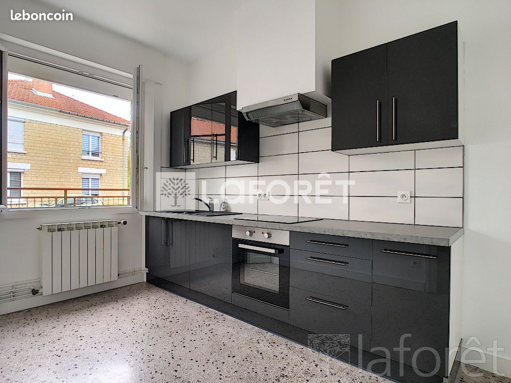 Maison 5 pièces 95 m² · à Sainte-Menehould · 95 m² · 740 €/mois
