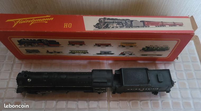 FLEISCHMANN - Locomotive à vapeur Type 020 de la DB (Gebraucht) in