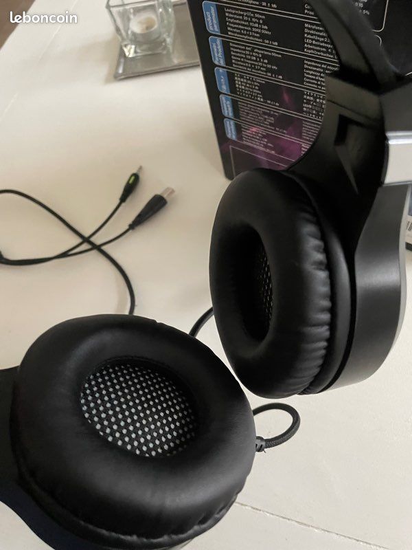 Casque gaming lumineux (image 7)