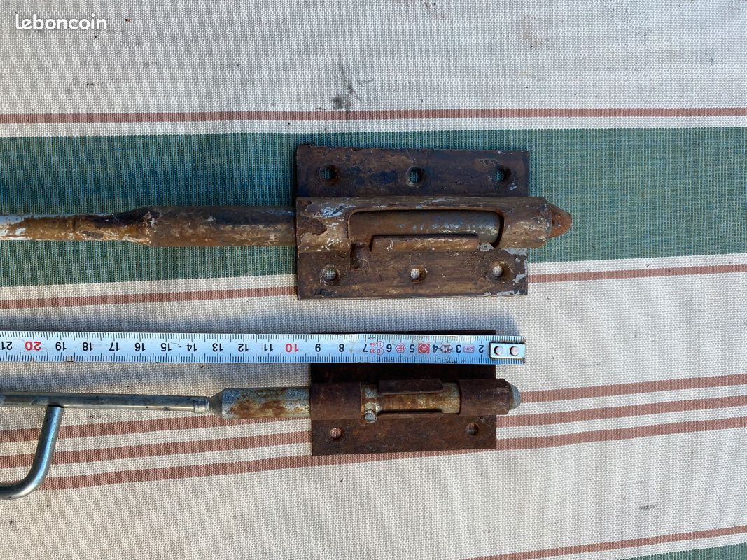 Targettes de porte |  Quincaillerie