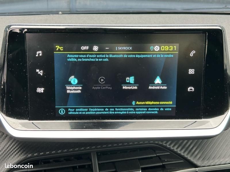 Peugeot 2008 e-2008 136ch Allure (image 24)