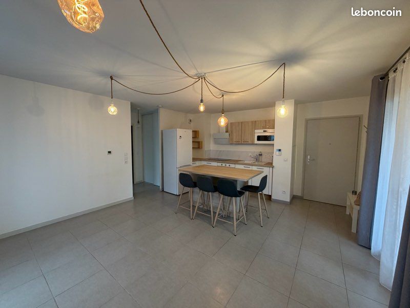 Appartement 2 pièces 46 m² · à Grenoble · 46,3 m² · 120 000 €