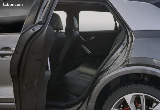 Audi Q2 35 TFSI 150 S tronic 7 Design (image 8)