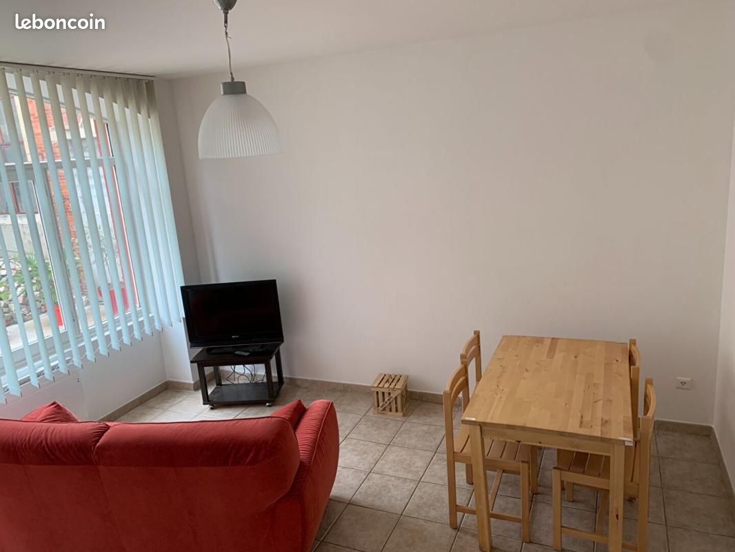 Appartement 2 pièces 30 m² · à Roanne · 30 m² · 500 €