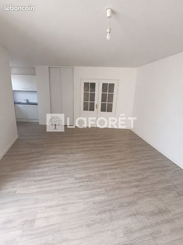 Appartement 1 pièce 36 m² · à Limeil-Brévannes · 36 m² · 783 €