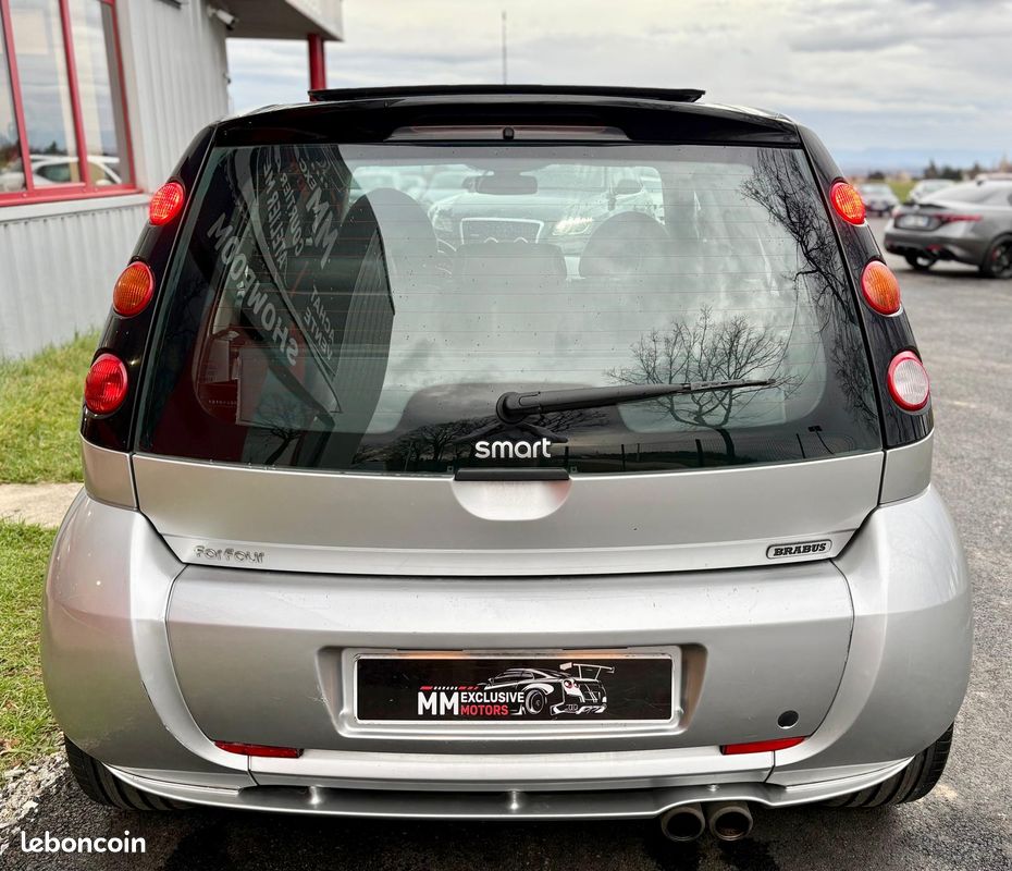 Smart Forfour 1.5 T 177ch BRABUS BVM - Toit Ouvrant Sièges Chauffant Bluetooth Jantes Alliages Apple CarPlay - Suivie et Garantie 12 mois (image 5)