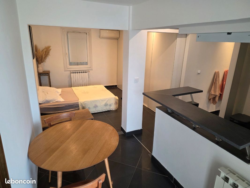 Appartement 1 pièce 35 m² · à Six-Fours-les-Plages · 35 m² · 600 €/mois