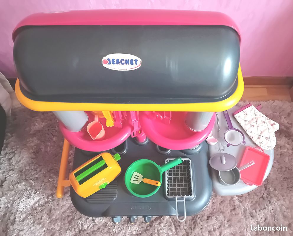 Cuisine équipée pour enfant avec accessoires (image 4)