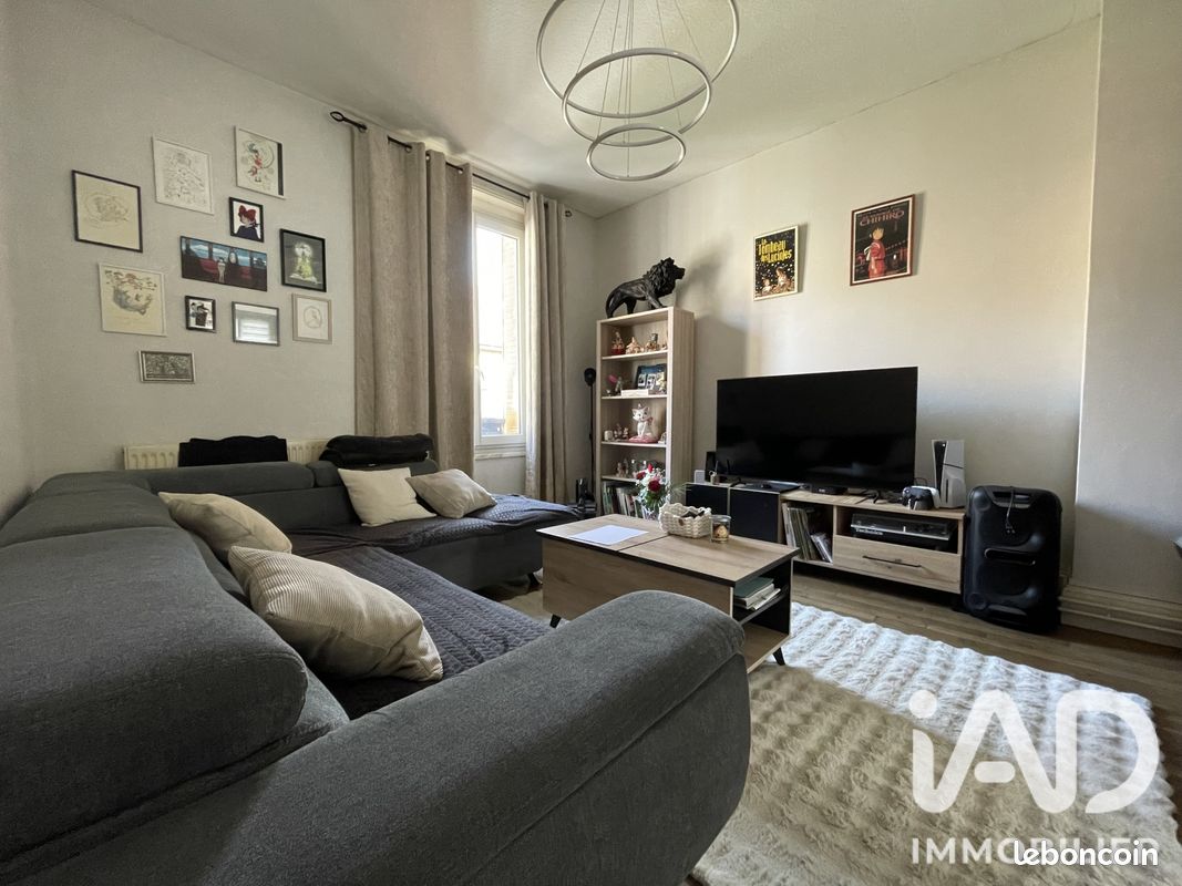 Appartement 3 pièces 60 m² · à Charleville-Mézières · 60 m² · 81 000 €