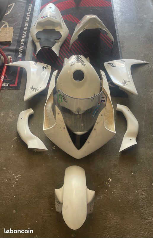 Poly piste Yamaha R1 2007 - 2008 (image 1)