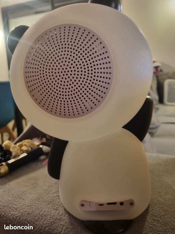Enceinte lumineuse panda (image 2)