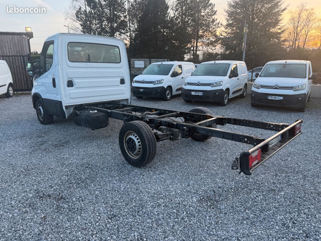 Iveco 35-160 chassis nu prix ht 26500 (image 5)