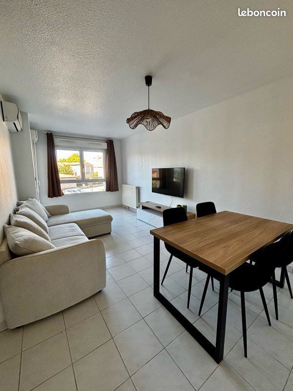 Appartement 3 pièces 61 m² · aux Angles · 61 m² · 990 €/mois
