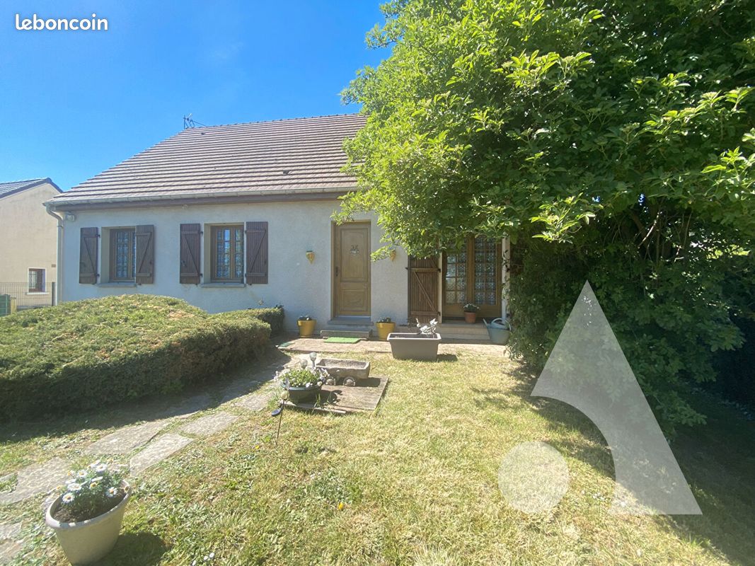 Maison 5 pièces 87 m² · à Auger-Saint-Vincent · 87 m² · 262 500 €