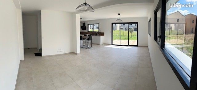 Maison 7 pièces 133 m² · à Pacé · 133 m² · 1 650 €/mois