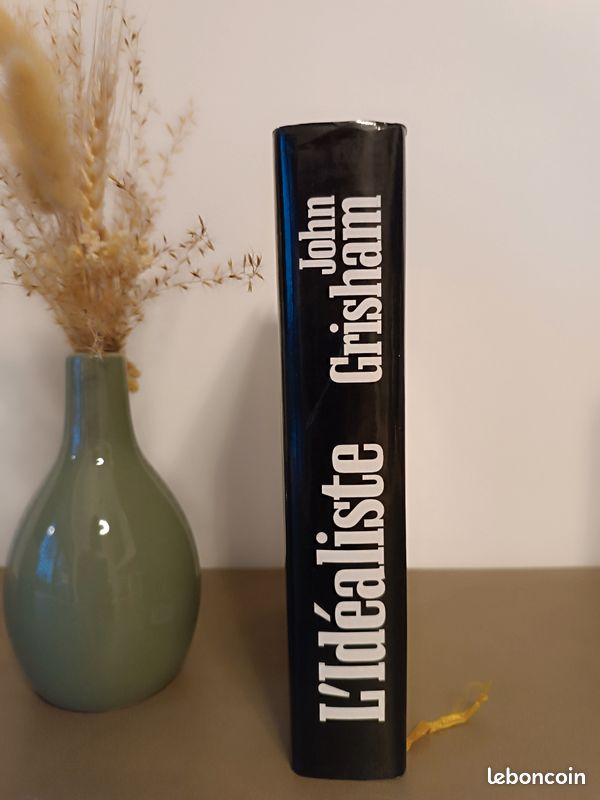 Roman broché " l'idéaliste" de John Grisham (image 2)