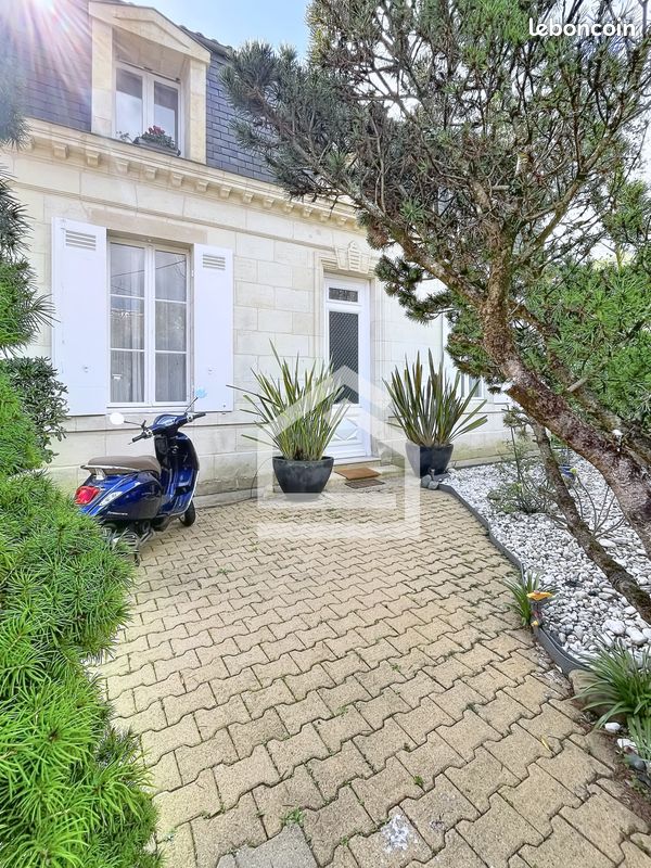 Maison 6 pièces 213 m² · à Bordeaux · 213 m² · 999 900 €