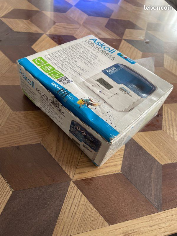Askoll Roboformula Distributeur Elettronico De Traitements Pour Aquarium