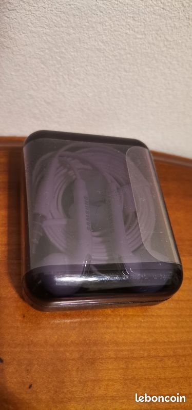 Écouteurs Samsung filaire neuf (image 1)