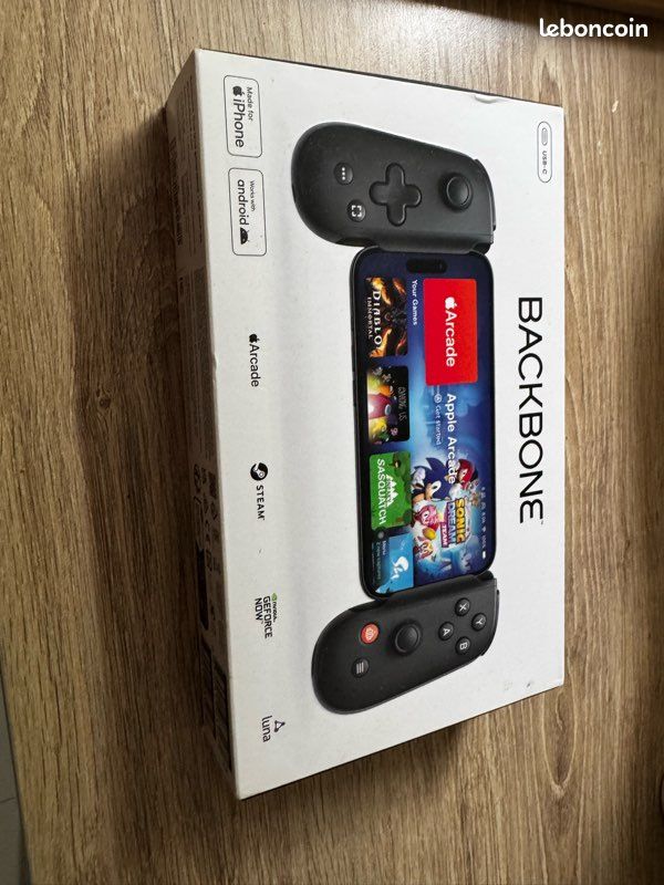 BACKBONE One Mobile Gaming Controller pour Android et plus iPhone 15/16 Series (USB-C) - 2nd Gen - Transformez Votre téléphone en Console de Jeu - Jouez PlayStation, Xbox, Call of Duty et plus enco (image 2)